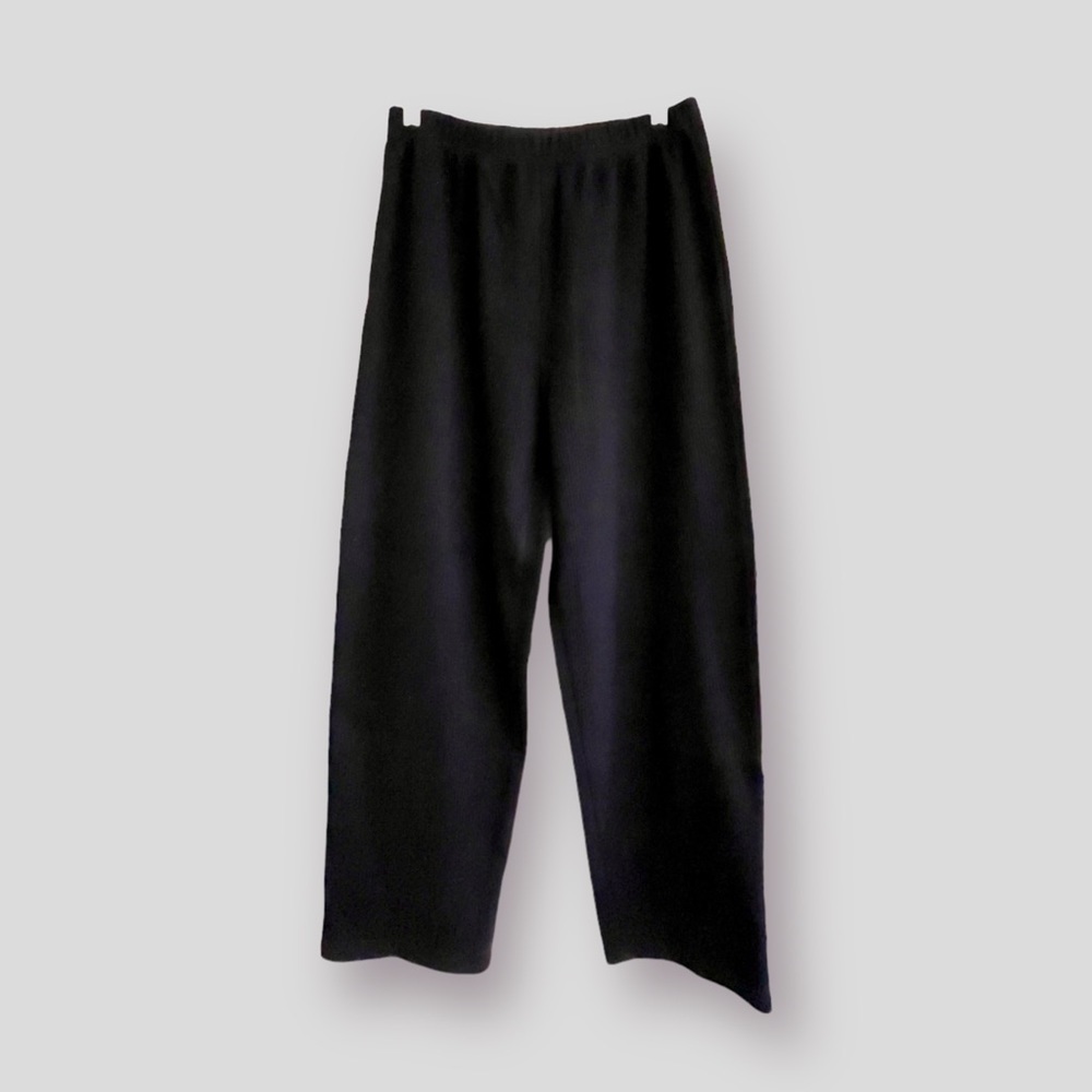 ERIKA COLLECTION, WOMENS CASUAL PANTS IN NAVY BLUE COLOR. STRAIGHT LEG. SIZE L.